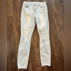 Old Navy Rockstar high rise super skinny distressed light wash 10T tall